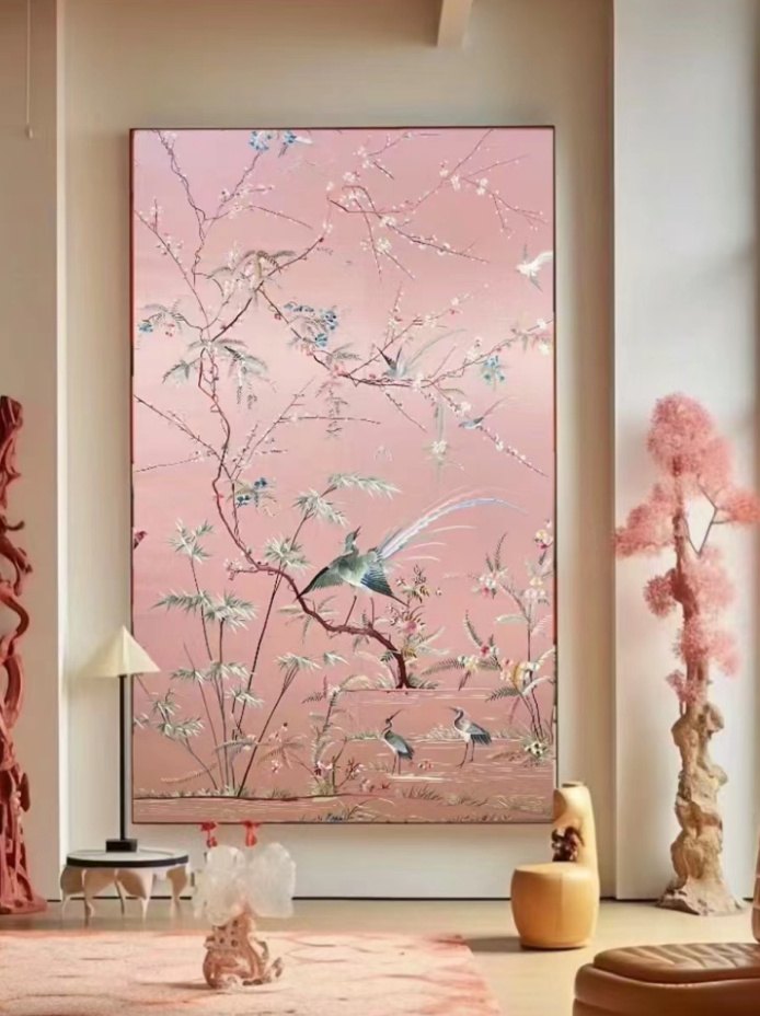 新中式空间中的苏绣别墅挂画